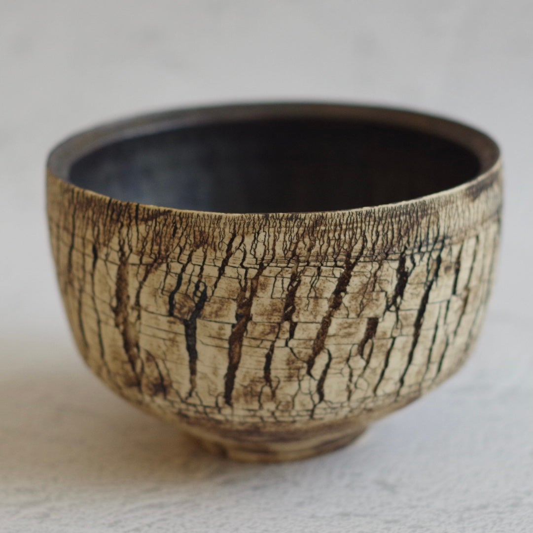 やちむん【dango】植木鉢・L深め白 | やちむんと暮らしの道具mano